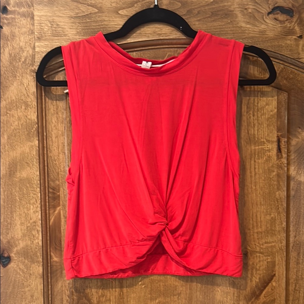 Red Sleeveless Twist Front Top